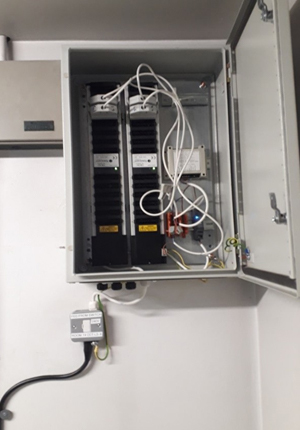 External weather station and metallic enclosure with core equipment